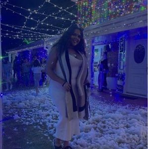 Meet your Posher, Sahar